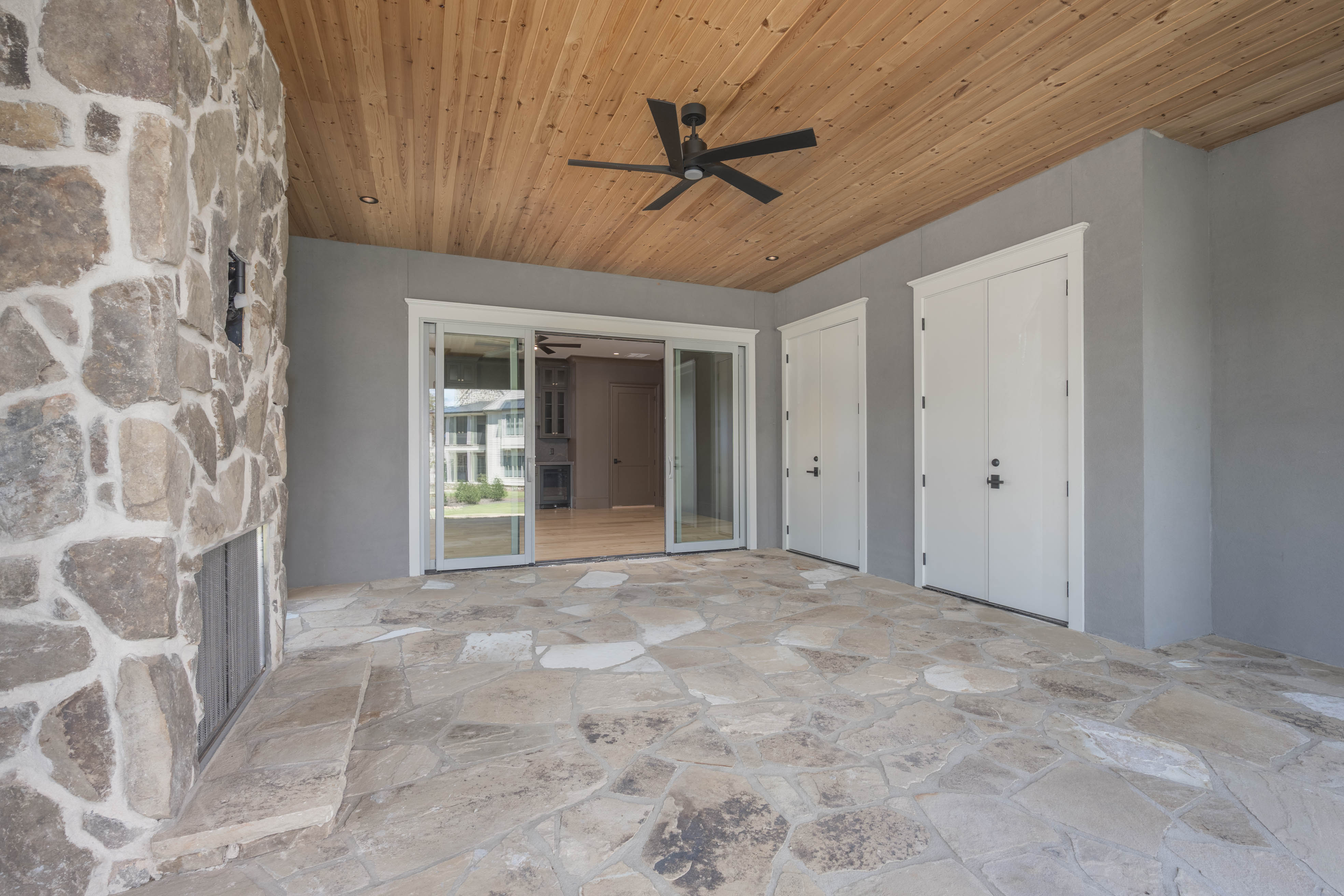 1070 Fish Hook Lane image 29